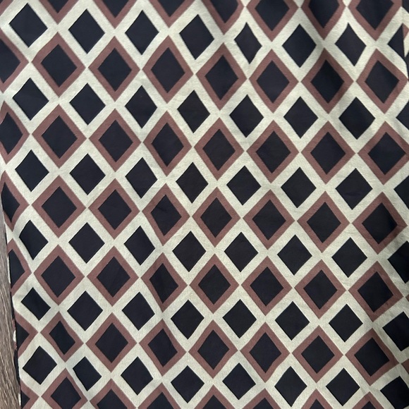 Source Unknown Black and Cream Geometric Straight Leg Pants - Picture 2 of 4